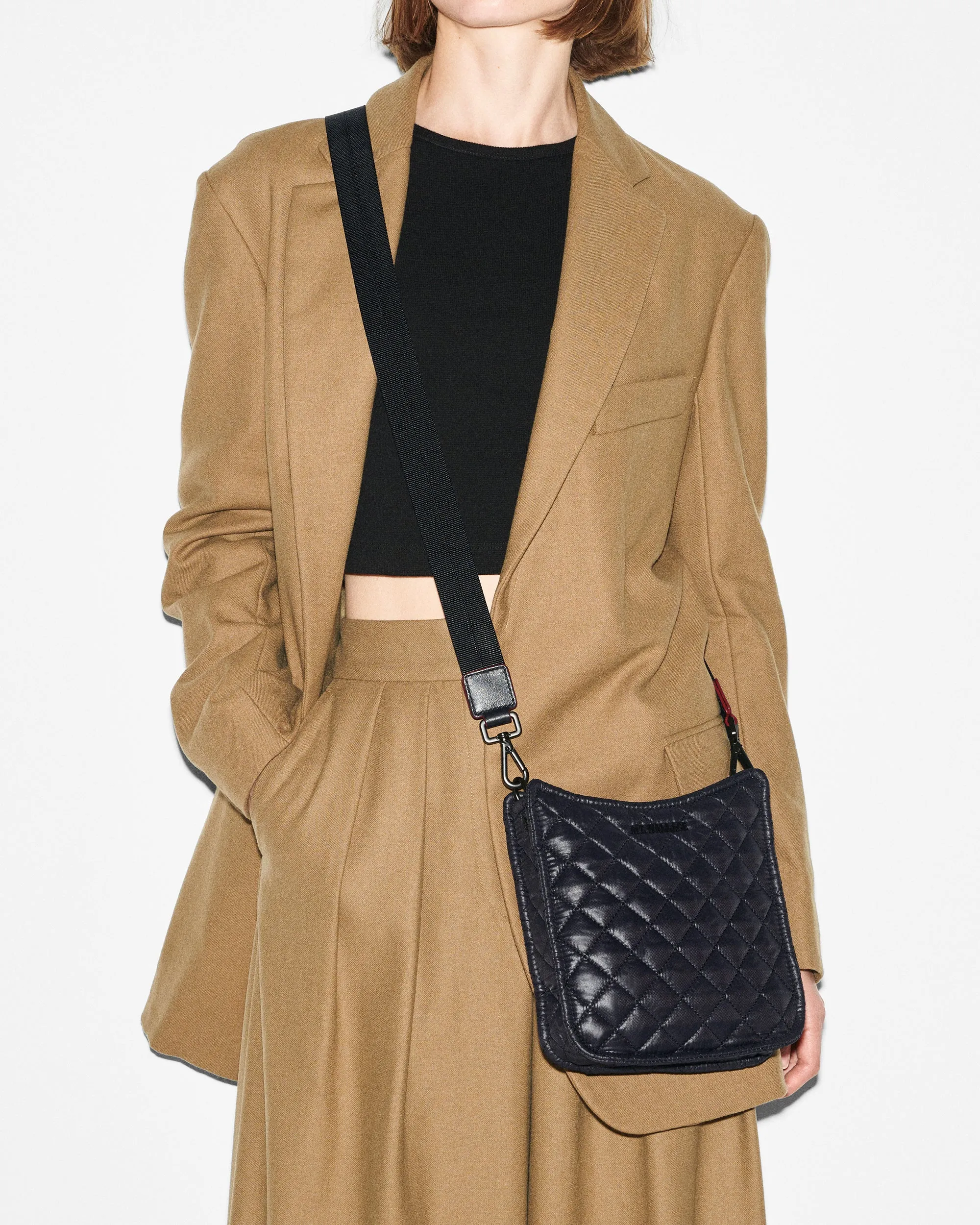Black Small Metro Box Crossbody