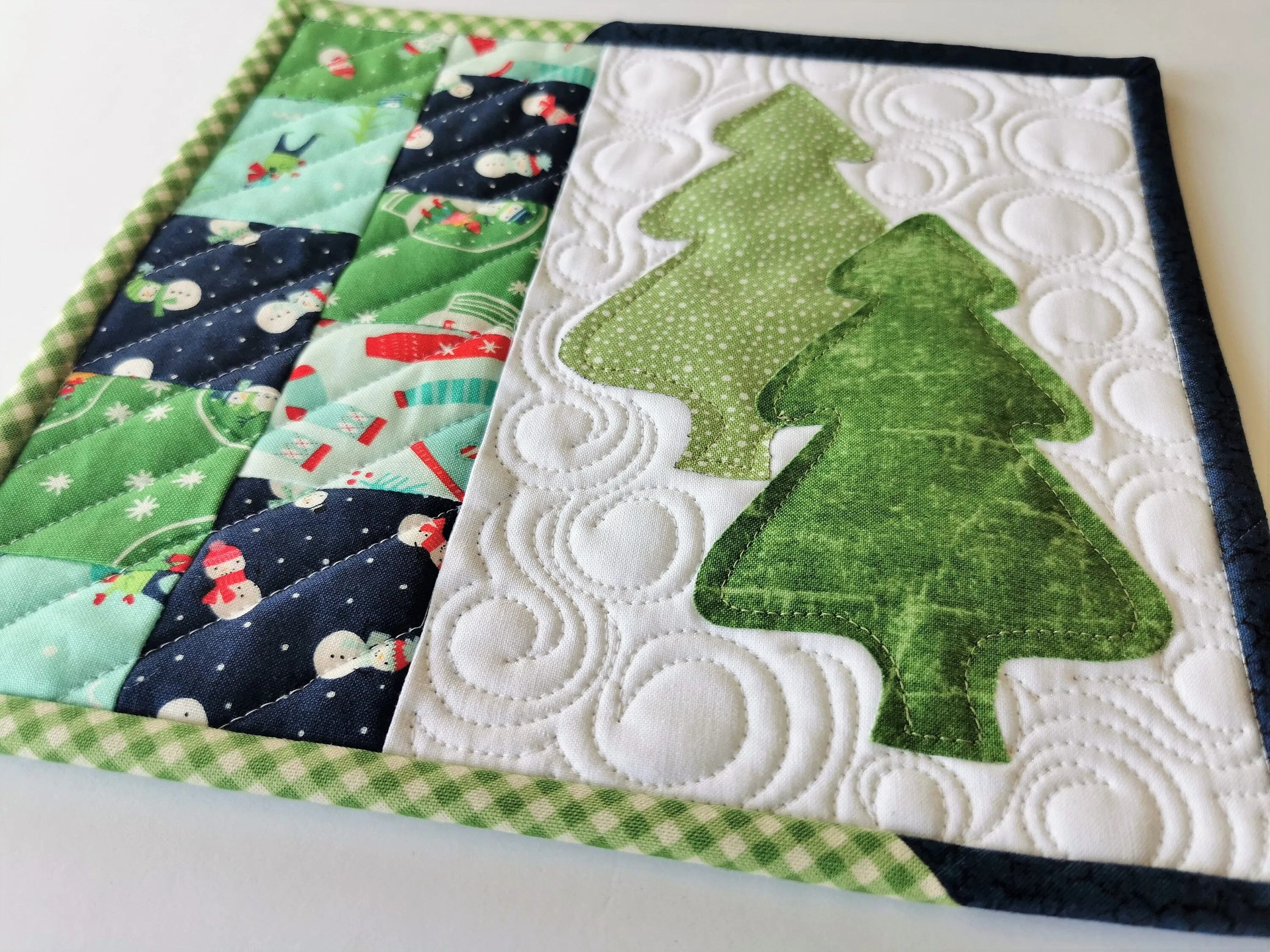 Christmas Tree Quilted Mug Rug, Santa Snack Mat,  Snow Theme Desk Coaster, Mini Quilt, Stocking Stuffer