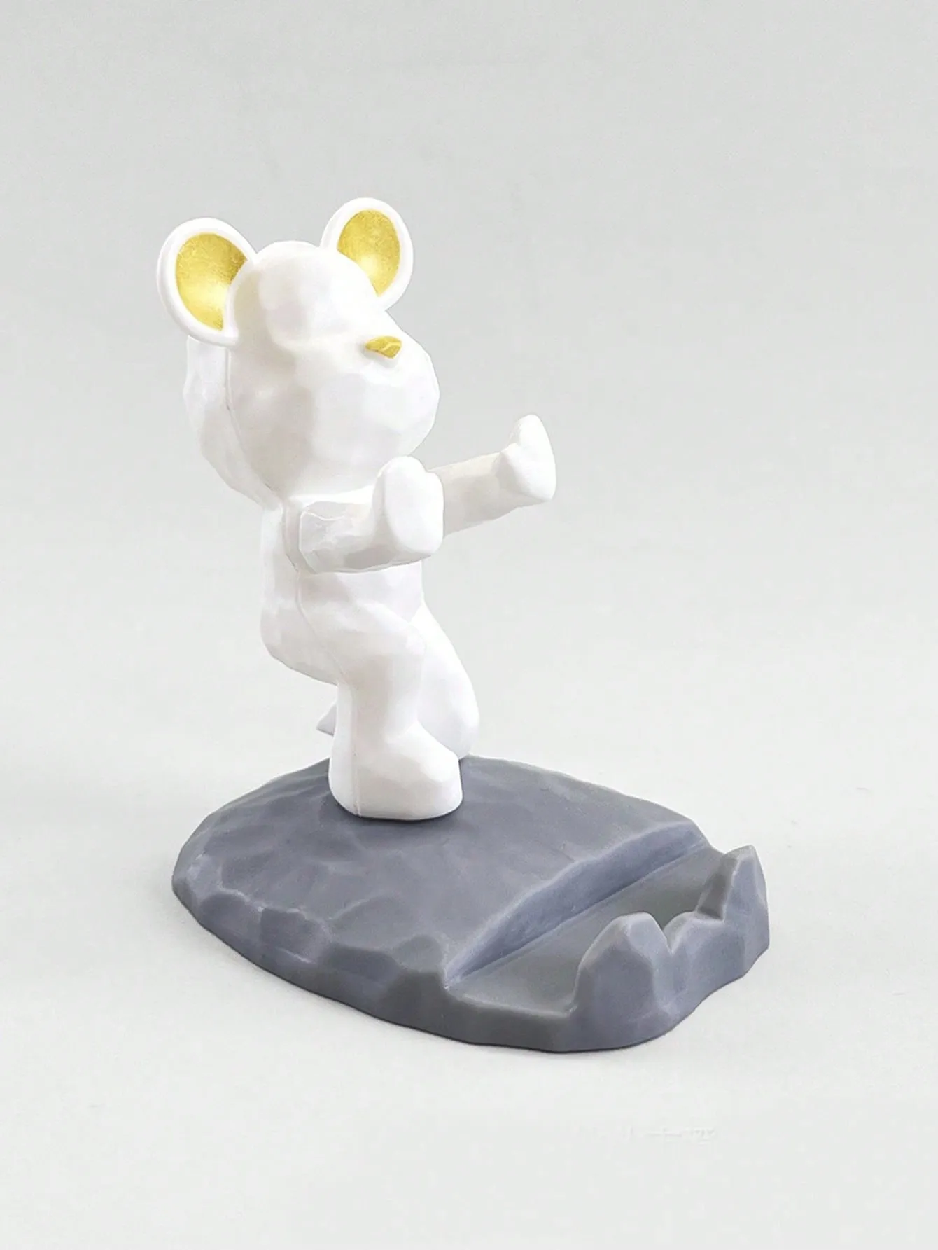 Cute Bear-Shaped Phone & Tablet Stand – Adorable Desk and Bedroom Decoration