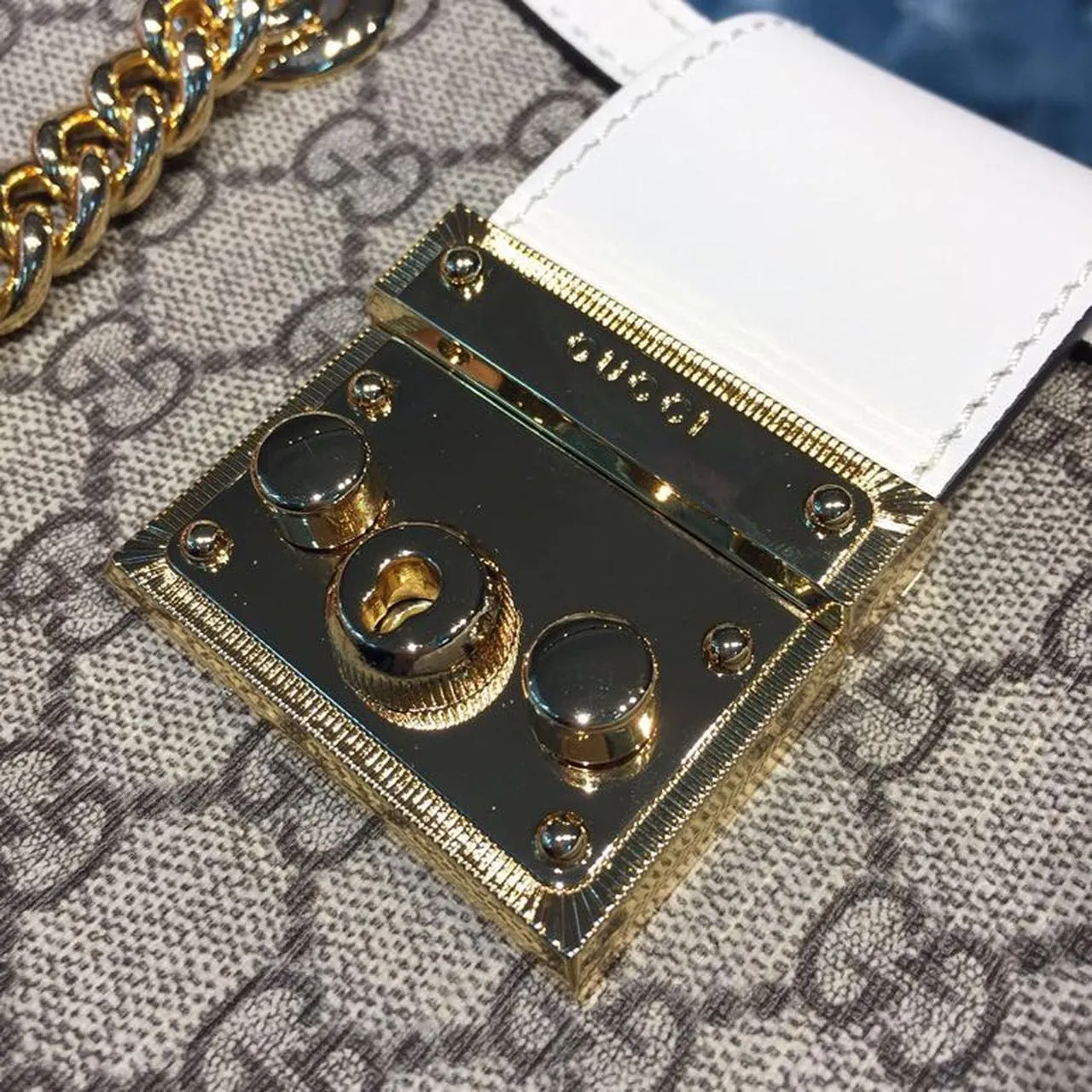 gg Padlock Small gg Shoulder Bag A Material With Low Environmental Impact With White For Women 10in/26cm gg 498156 KHNKG 9761