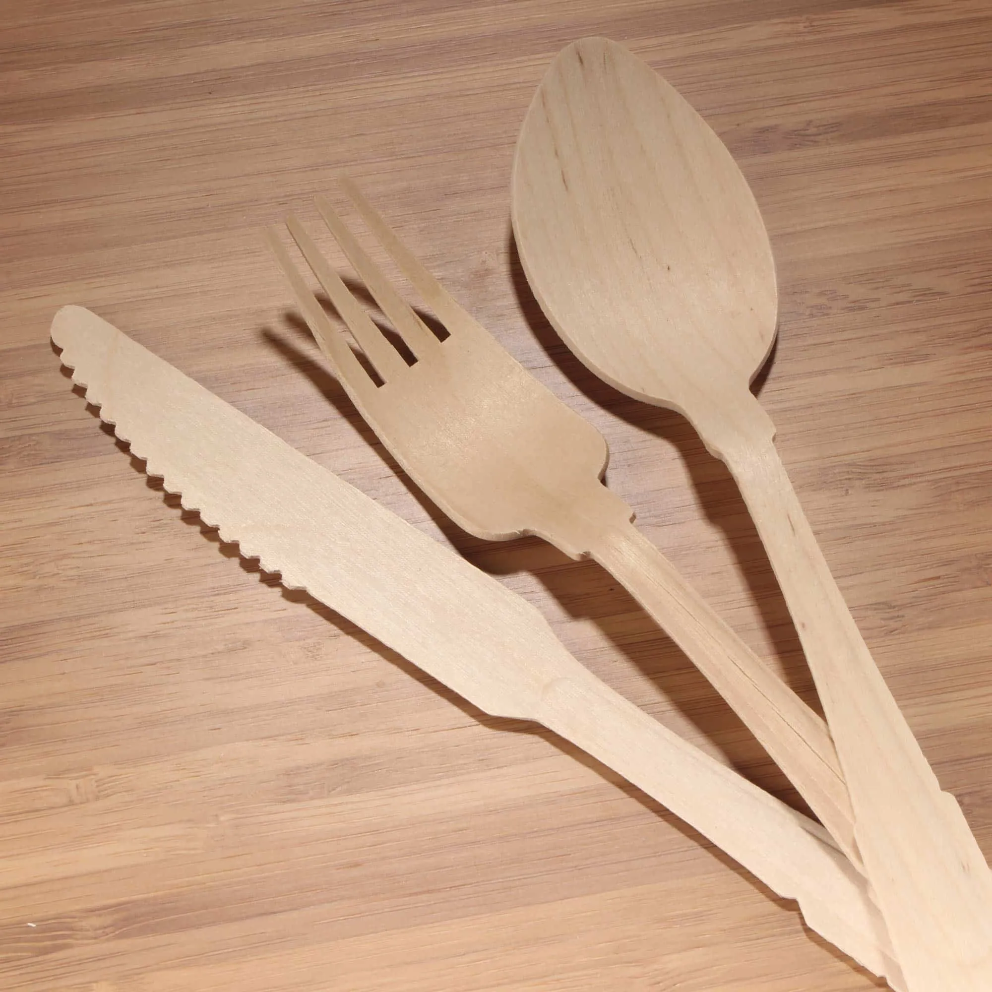 Party Set Pinewood Dinnerware