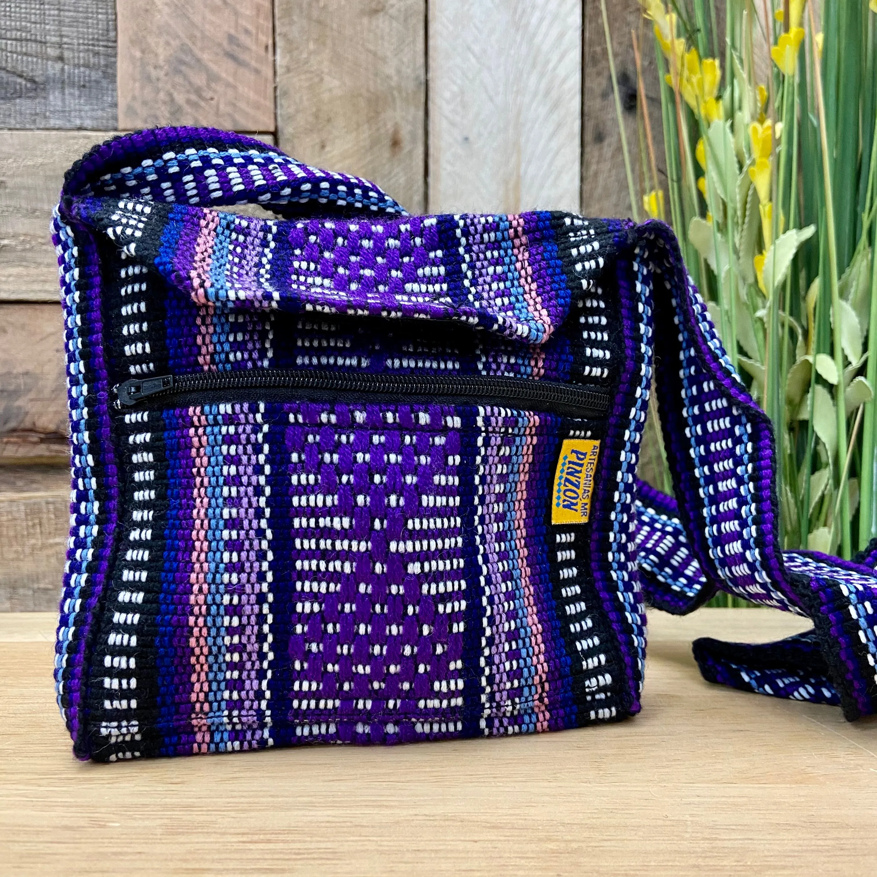 Small Crossover Square with Lid Bag