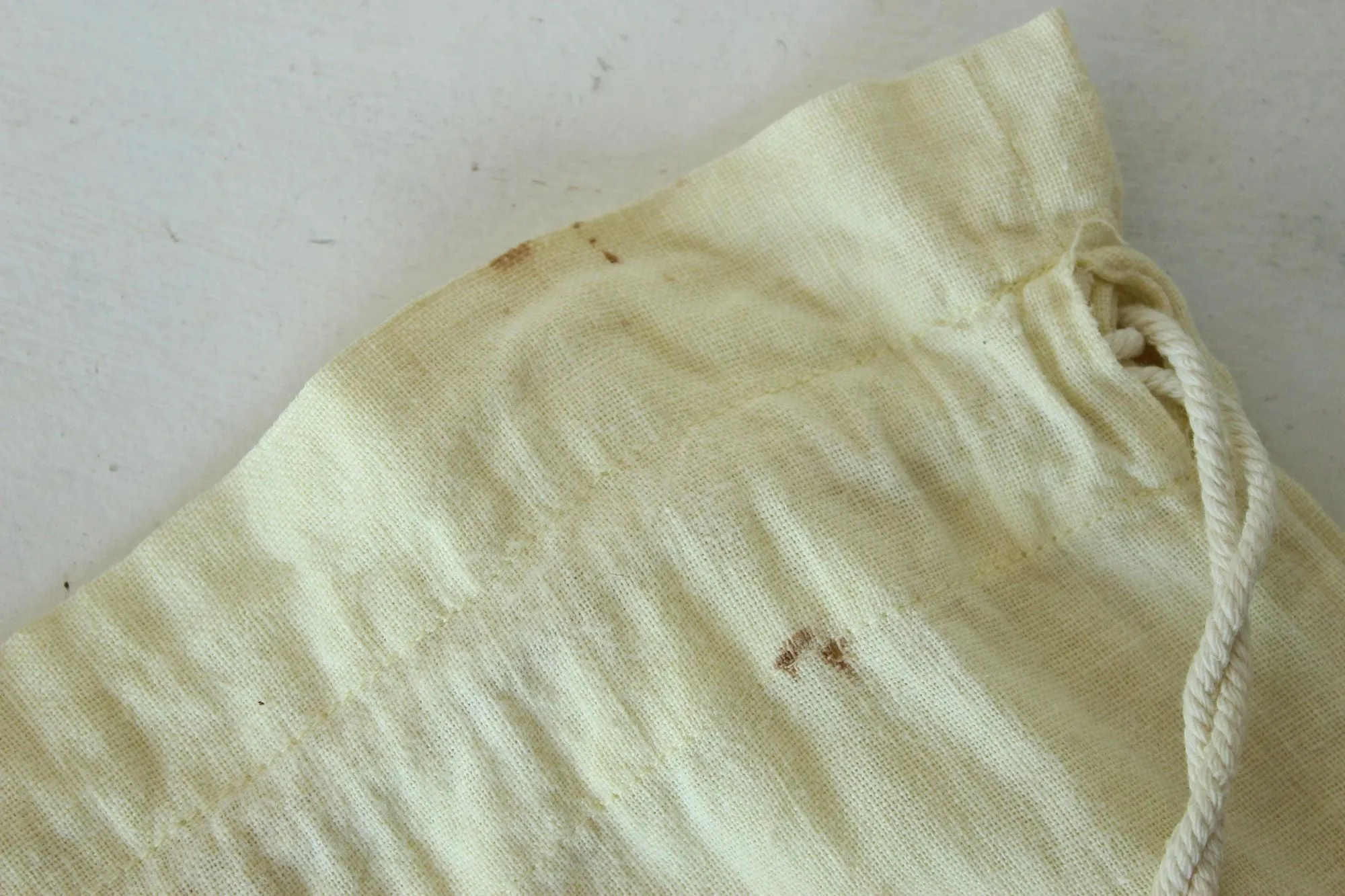 Vintage 1950s Laundry Bag with a Chinese Laundress