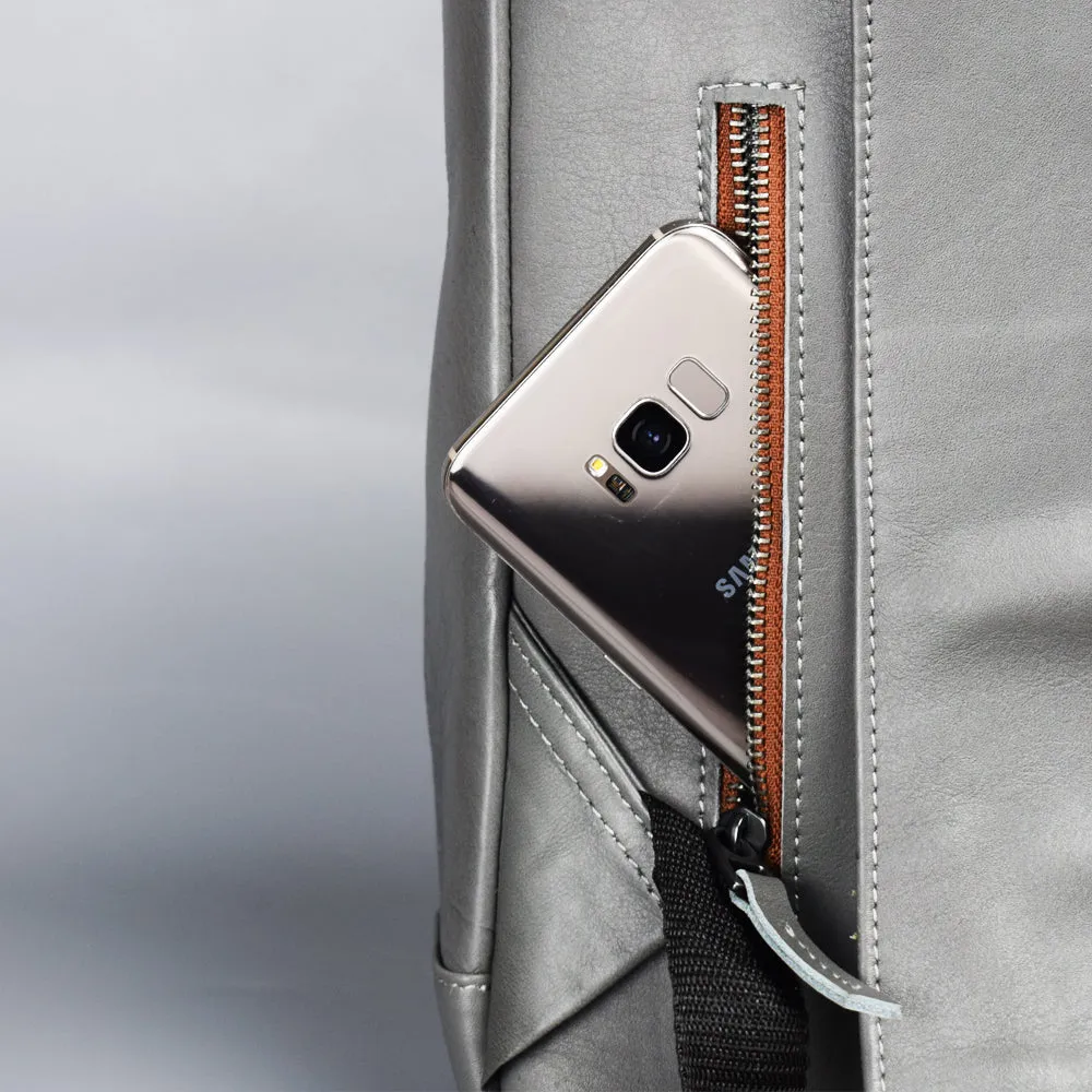 Voyager Grey